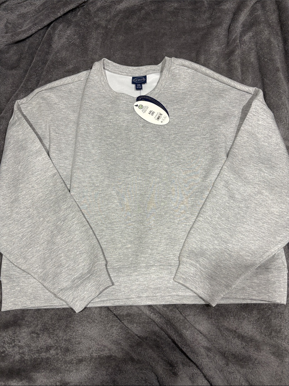 Scoop Light Gray Crewneck Pullover Sweater cropped and oversized